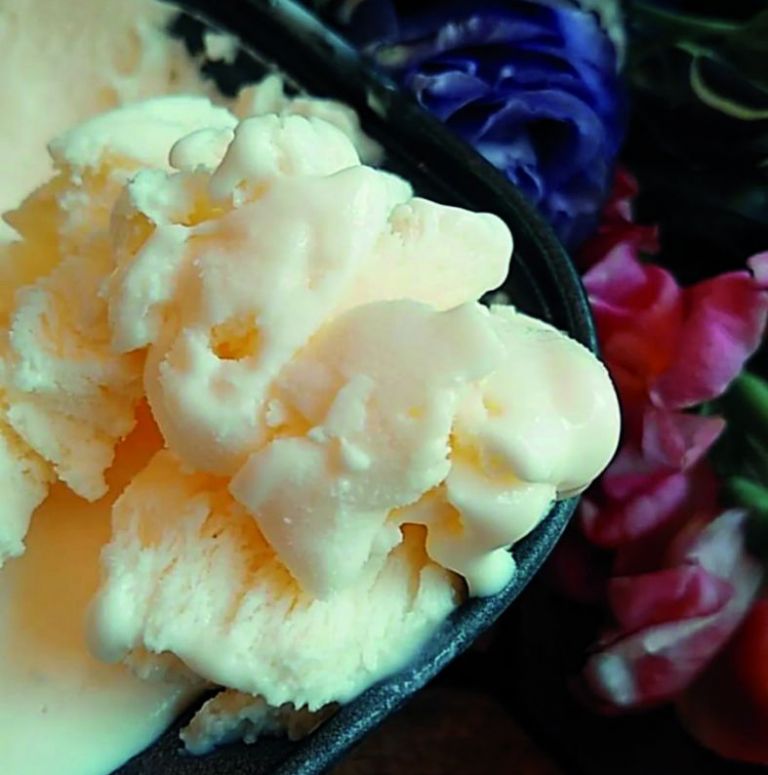 Sorvete de creme caseiro