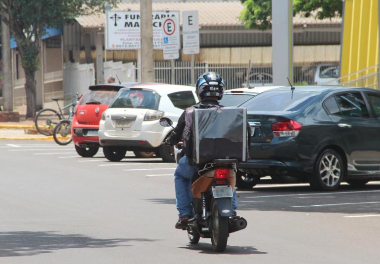Um em cada três paranaenses trabalha na informalidade, diz IBGE