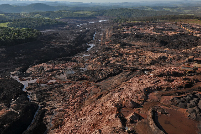PF indicia 19 pessoas e empresas envolvidas no rompimento da barragem em Brumadinho