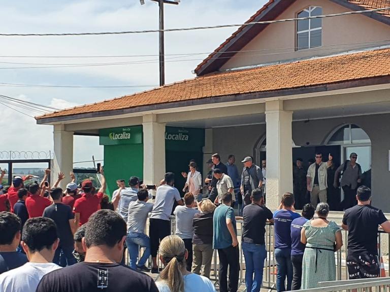 Bolsonaro chega ao Paraná para entrega de ampliação do Sistema de Abastecimento de Água de Ponta Grossa