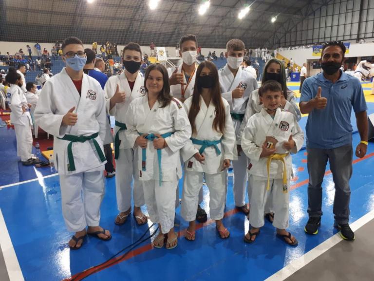 Judocas quatro-pontenses conquistam medalhas de bronze na Copa Paraná