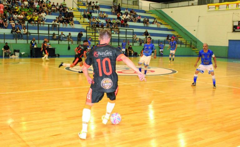 Municipal rondonense de Futsal conhece mais dois semifinalistas nesta terça-feira