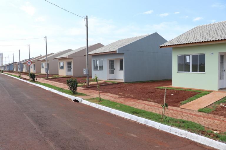 40 famílias de Pato Bragado recebem nesta sexta-feira as chaves da casa própria