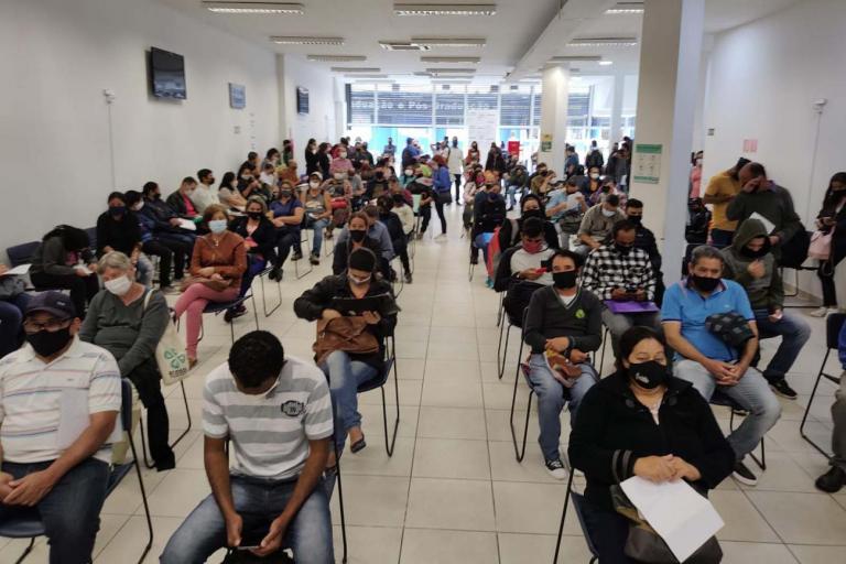 Semana começa com 11 mil vagas ofertadas pelas Agências do Trabalhador do Paraná