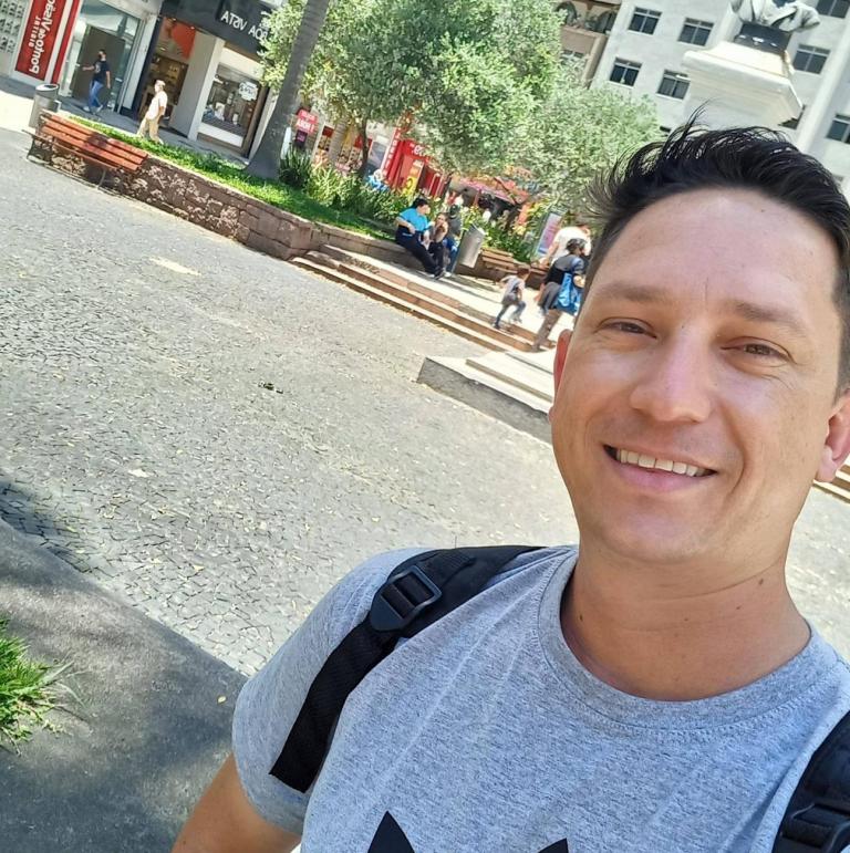 Homem é acusado de matar ex-marido da namorada a facadas em Palotina