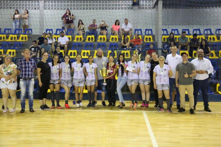 Catadão de Futsal e Campeonato de Categorias de Base envolveram cerca de 500 atletas em Maripá