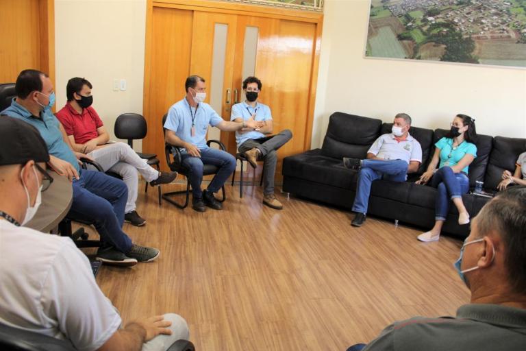 Mercedes celebra convênio R$ 4,5 milhões com a Itaipu