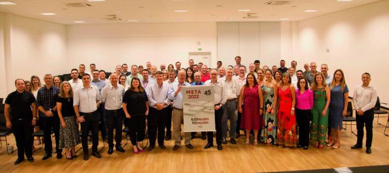 Frimesa projeta encerrar 2021 com crescimento de 17%