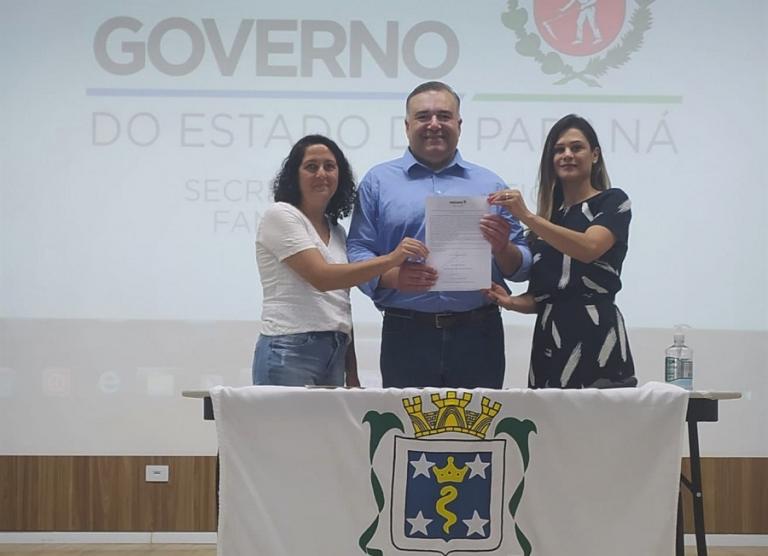 Marechal Rondon assina termo de compromisso ao programa Nossa Gente Paraná