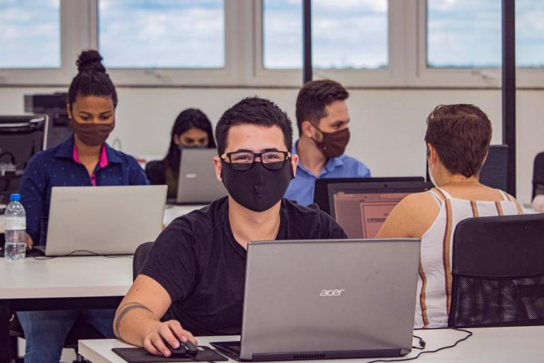 Biopark Educação cria mecanismos para inserir alunos no mercado de trabalho