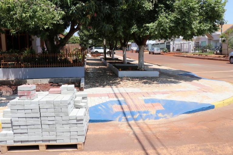 Pato Bragado cria programas que padronizam passeios públicos