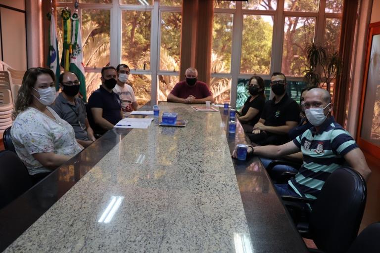 Professores aprovados no concurso público tomam posse em Marechal Rondon