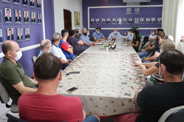 Autoridades, entidades e associações decidem cancelar a Festa do Cupim em 2022   