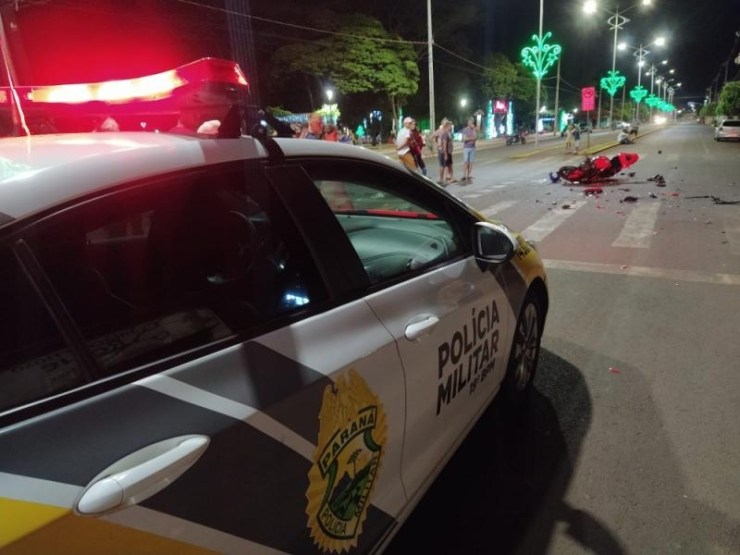 Homem morre e dois ficam em estado grave após acidente no centro de Mercedes