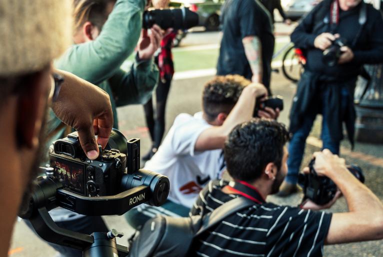 488 jornalistas estão presos e 46 foram mortos no mundo em 2021, aponta relatório