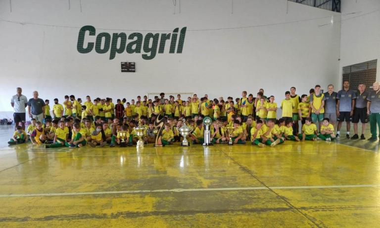 AACC realiza festival de encerramento das escolinhas