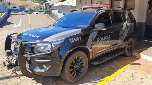 Passageira de ônibus é detida com fuzil desmontado, em Cascavel