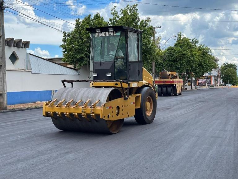 Recape asfáltico ocorre nas ruas Espírito Santo e Mem de Sá nesta segunda-feira