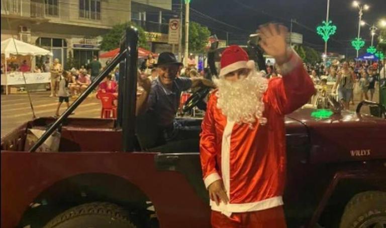 Servidor que faleceu era Papai Noel em Mercedes; ele morreu em acidente após fazer entrega de brinquedos