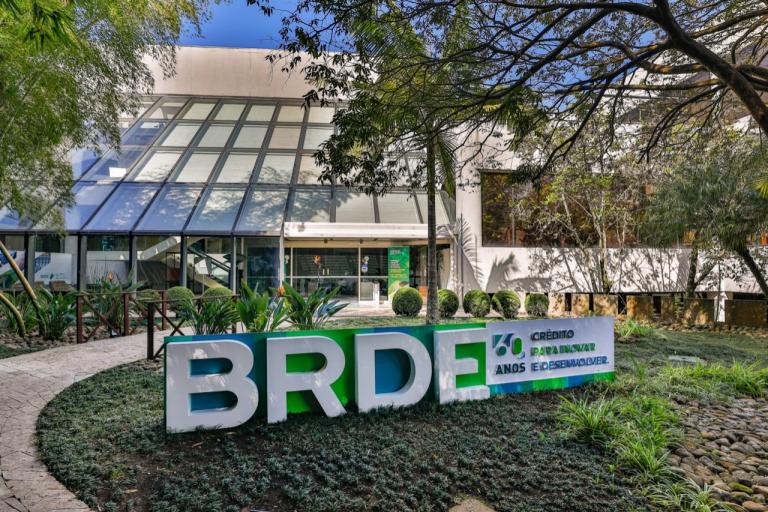 BRDE e Ancine publicam primeiro edital de 2022 para produção cinematográfica