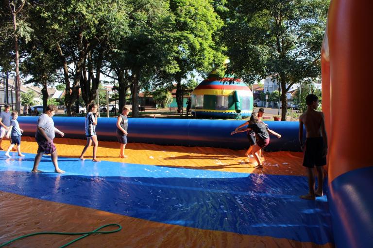 Colônia de Férias de Mercedes segue até sexta-feira