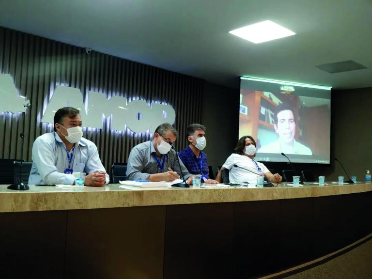 Transporte escolar de alunos na sexta aula preocupa prefeitos da Amop