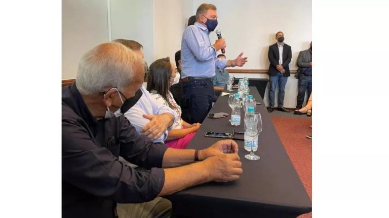 Senador Alvaro Dias é aclamado novo Presidente do Podemos no Paraná