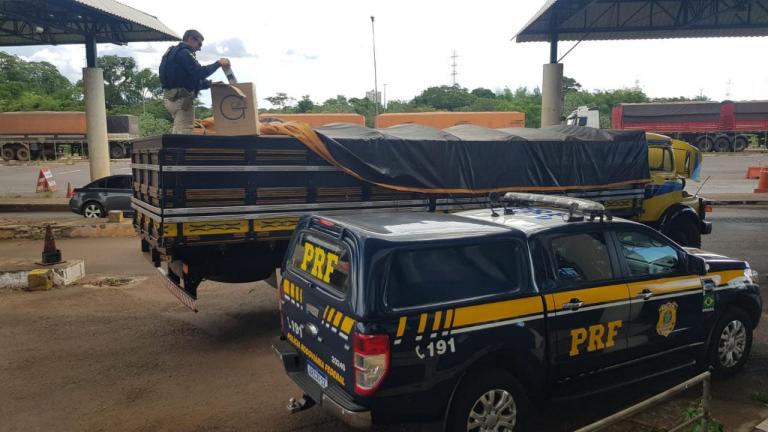 Carga de cigarros avaliada em mais de R$ 1 milhão é apreendida no centro de Guaíra