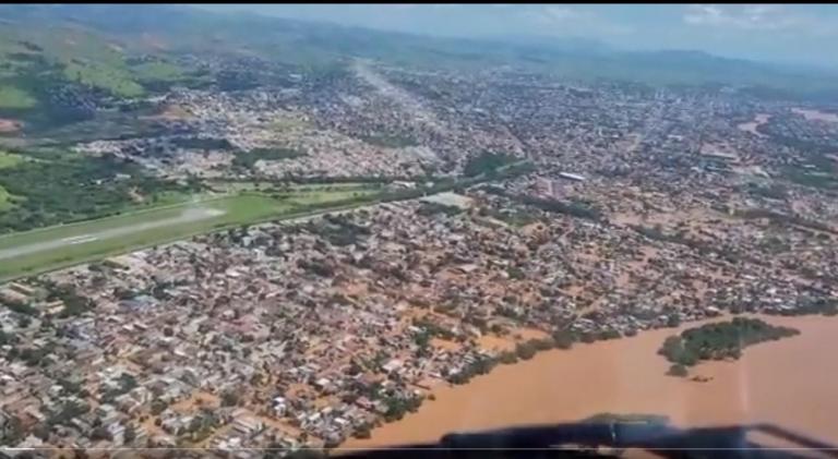 Chuvas: em 24 horas, Minas Gerais registra mais de 10 mil desalojados e 5 mortes; cidades em emergência passam de 145 para 341