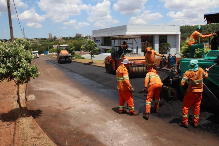 Começa a recuperação asfáltica no Bairro Marechal