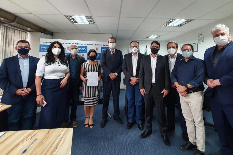 Governo instala Conselho de Reitores das Universidades Estaduais e empossa presidente