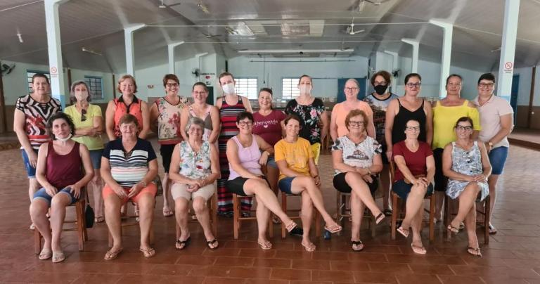 Clubes de Mães de Santa Helena terão terapias alternativas