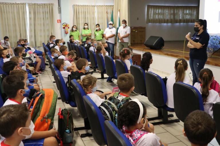 Campanha “Aqui o Mosquito Não Entra” ganha apoio da escola municipal de Pato Bragado