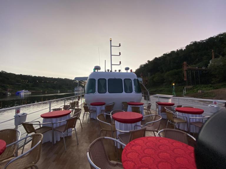 Turismo e negócios navegam juntos no Kattamaram