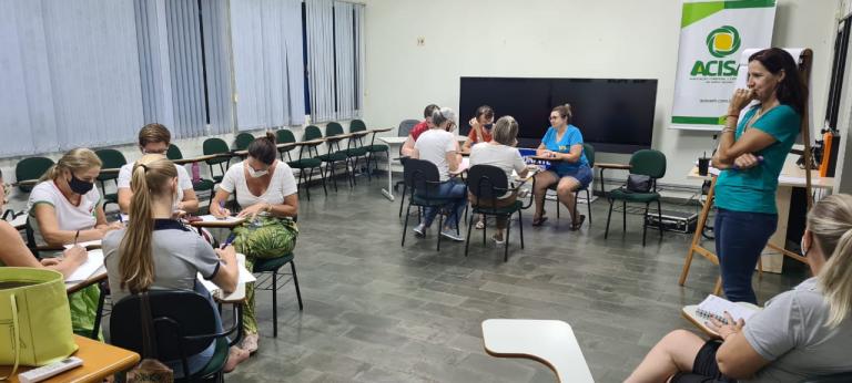 Conselho da Mulher de Santa Helena alinha objetivos para planejamento estratégico de 2022