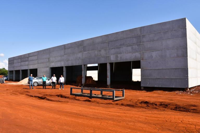 Complexo industrial de jeans vai gerar 100 empregos em Quatro Pontes