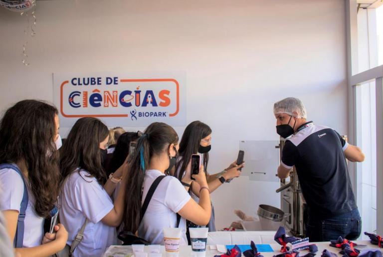 Show Rural: Biopark Educação promove ações que despertam o interesse de crianças e adultos