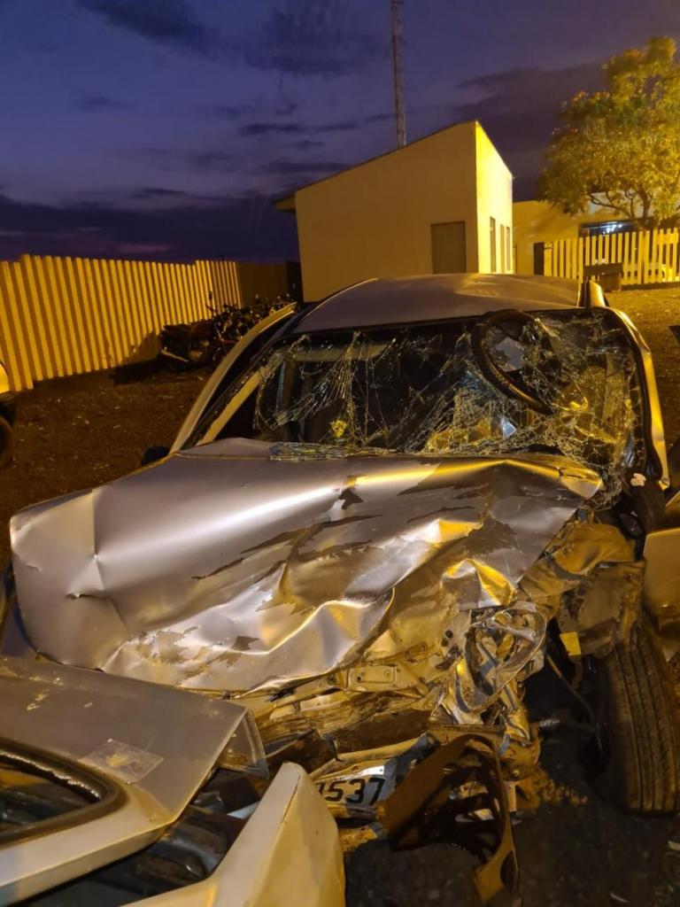 Idosa morre e duas pessoas ficam gravemente feridas após acidente em Missal