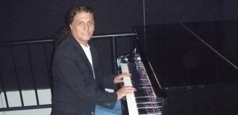 Vítima de câncer, falece o cantor Alejandro Correa; ele era chileno, mas morava em Marechal Rondon há anos