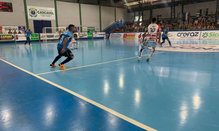 Cascavel Futsal vence amistoso contra o Marechal