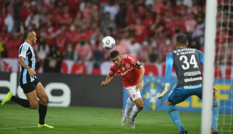 Inter e Grêmio disputam neste sábado 1° Gre-Nal da temporada 2022