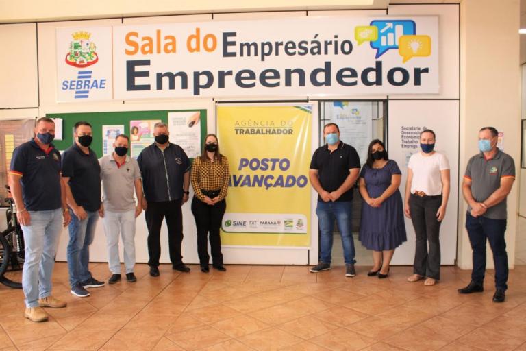 Posto Avançado do Trabalhador de Mercedes intermedia 18 novas contratações em apenas um dia