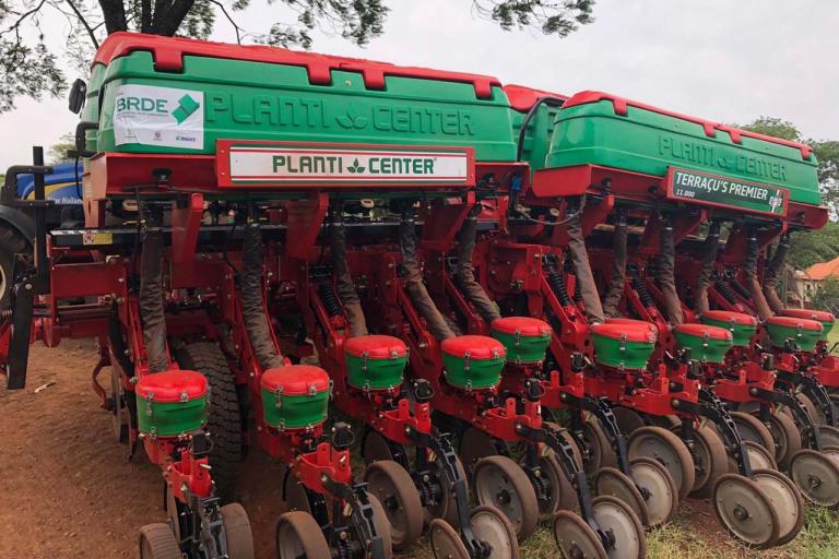 BRDE ajuda agropecuária do Norte Pioneiro com R$ 37 milhões em crédito para produtores