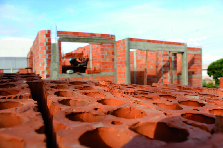 Construção civil desacelera em Marechal Rondon