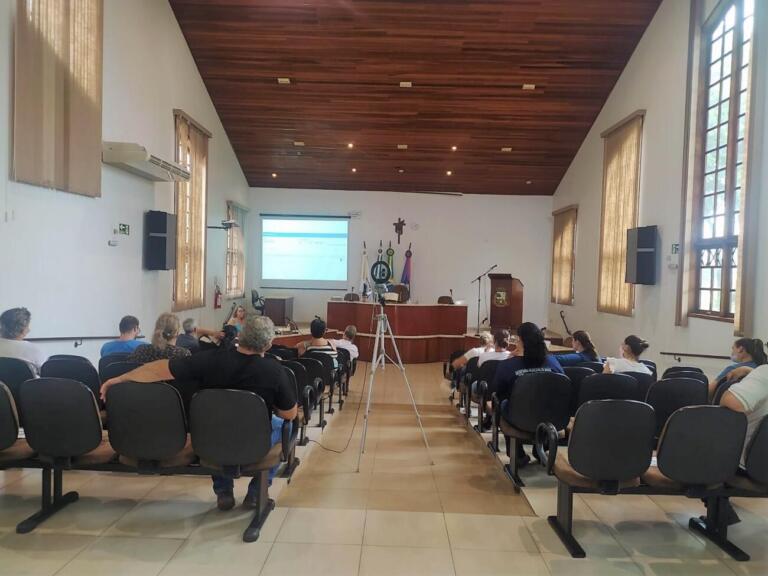 Fundo de Saúde de Quatro Pontes presta contas do 3º quadrimestre de 2021