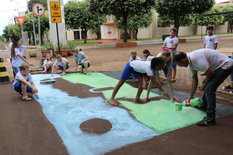 Campanha educativa mobiliza cerca de 500 estudantes na região