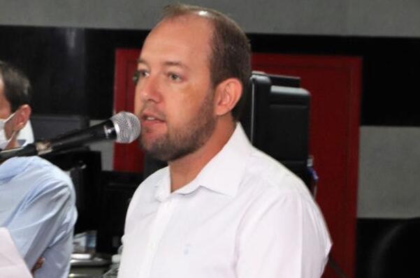 Prefeitura de Santa Helena tem troca no secretariado