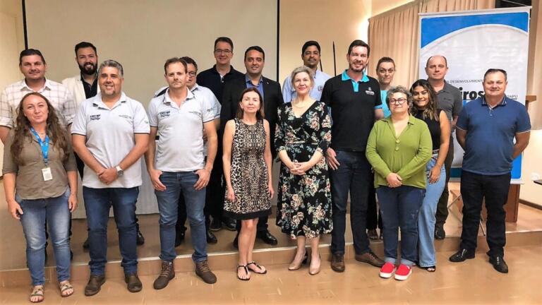 Representantes de municípios lindeiros participam de curso para atração de investimentos em Marechal Rondon