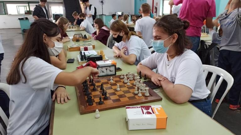 Iniciam as disputas dos Jogos Escolares em Marechal Rondon