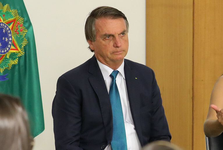 Bolsonaro diz que não pode agir para frear preços da Petrobras
